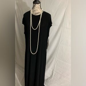 Silhouette Black ribbed texture long draped dress scooped with tied back. NWT